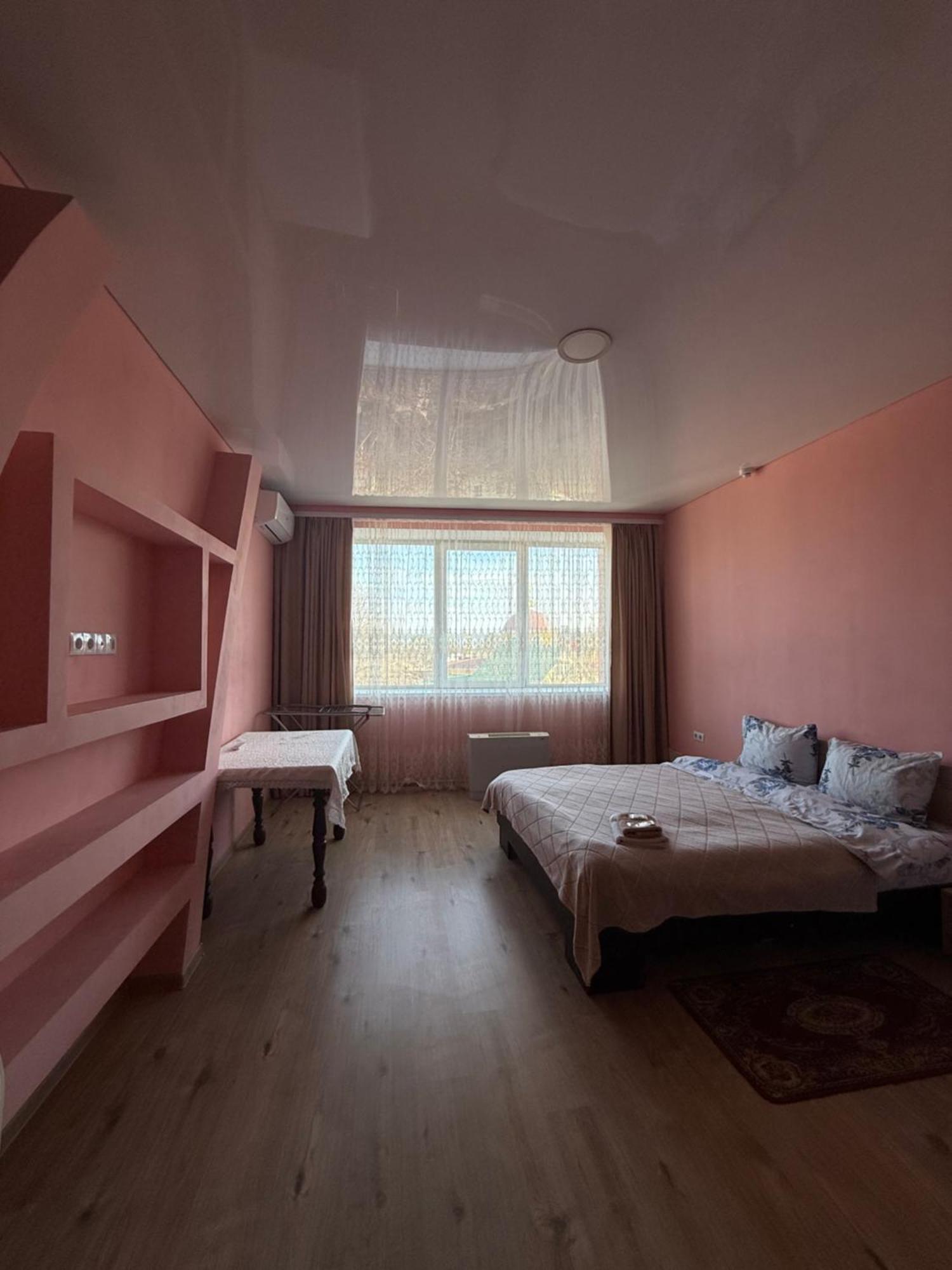 Dreamhotel Chisinau Eksteriør bilde